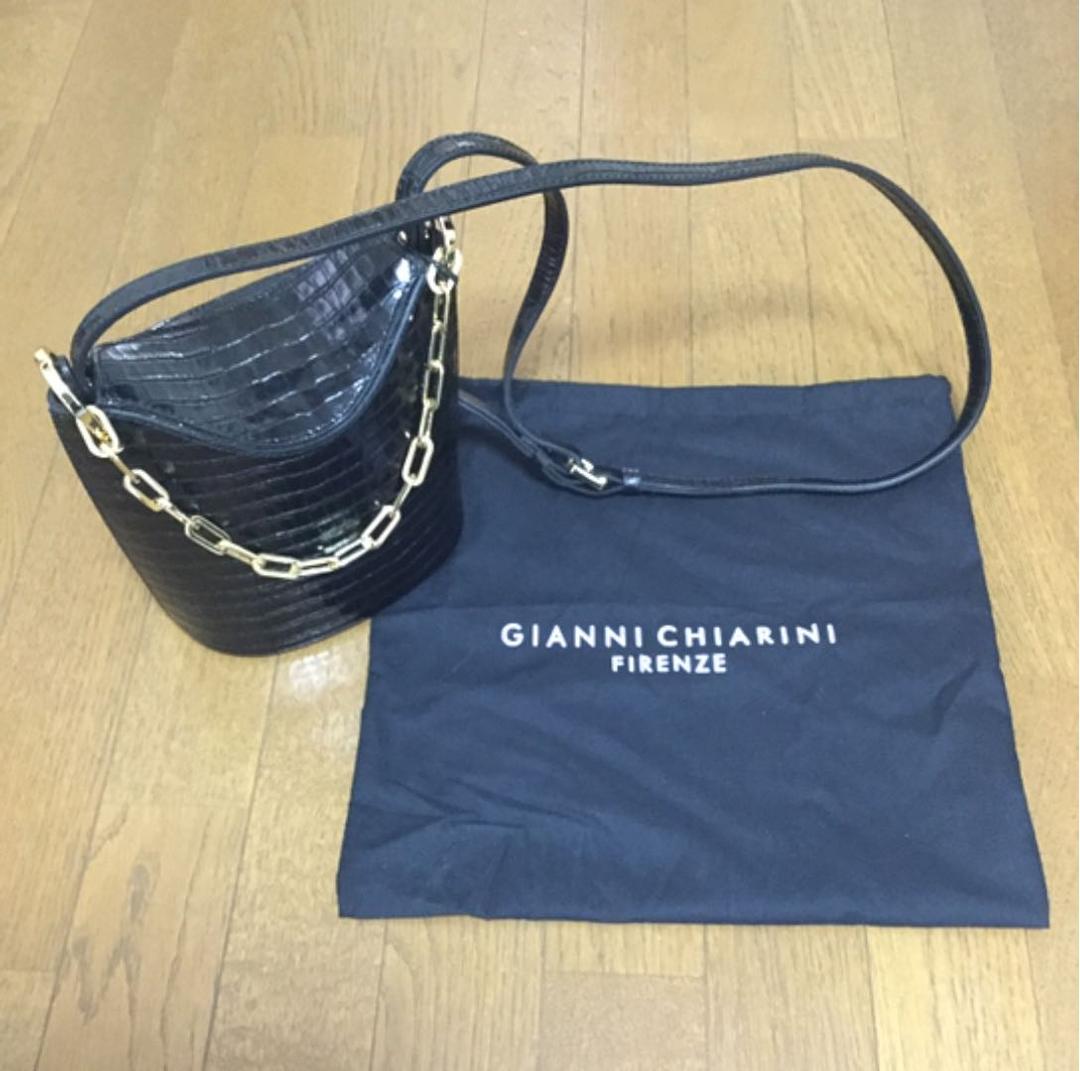 正規品直輸入】 ジャンニキアリーニ チェーンバッグ ショルダーバッグ