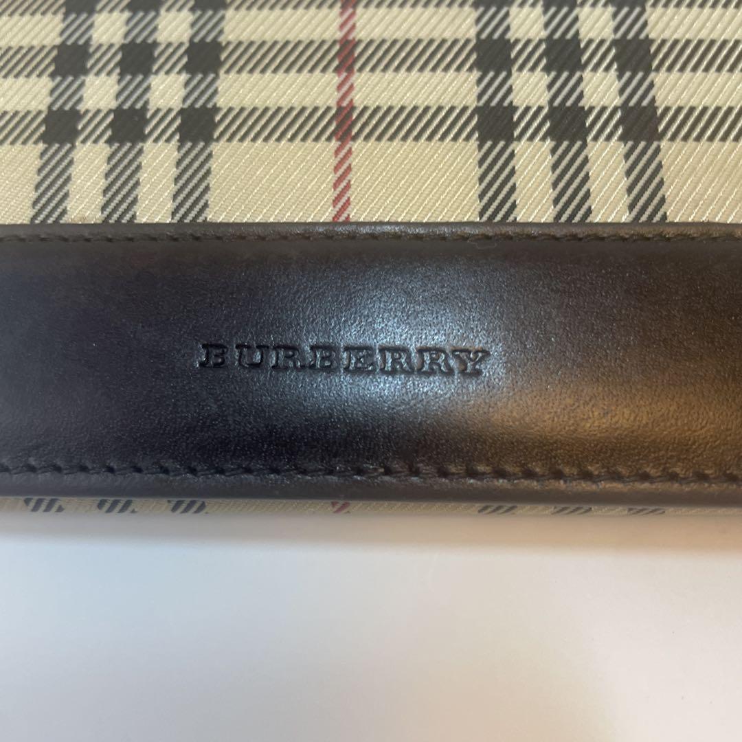バーバリー ノバチェック 二つ折り長財布