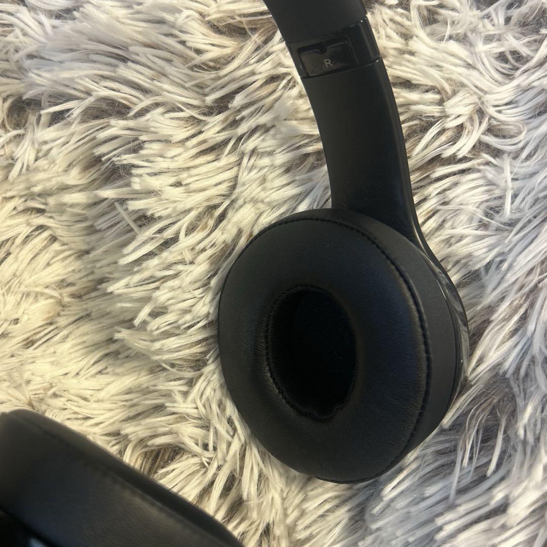 Beats Solo 3 ワイヤレスヘッドホン