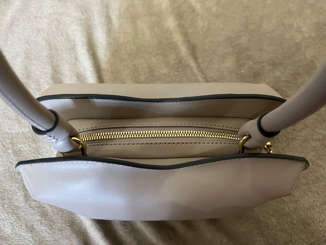 【GANNI】BUTTERFLY TOP HANDLE BAG