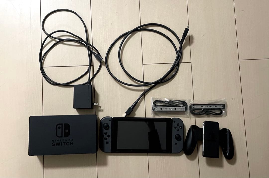 Nintendo Switch 初期型 Nintendo Switch 初期型