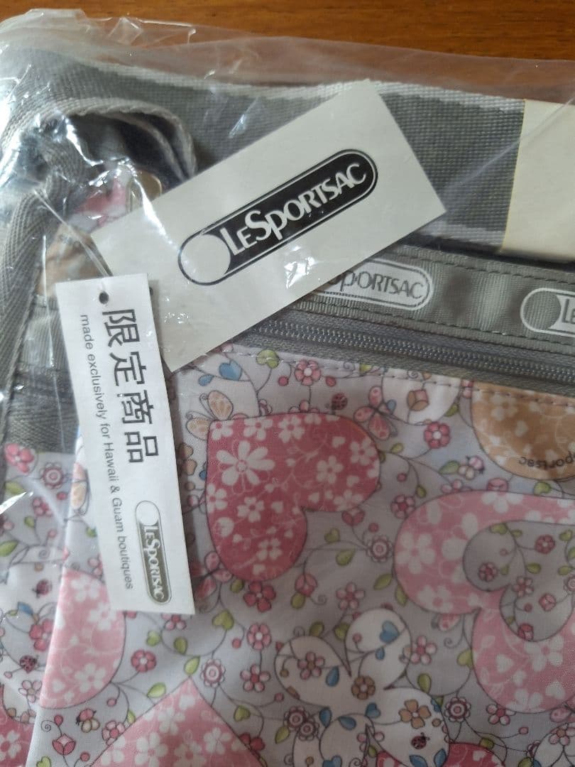LeSportsacレスポートサック ハワイ 限定ハート花柄ショルダーバッグ新品