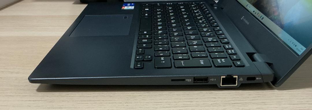 未使用に近 dynabook G83/KW 12世代Corei5 軽量900g2