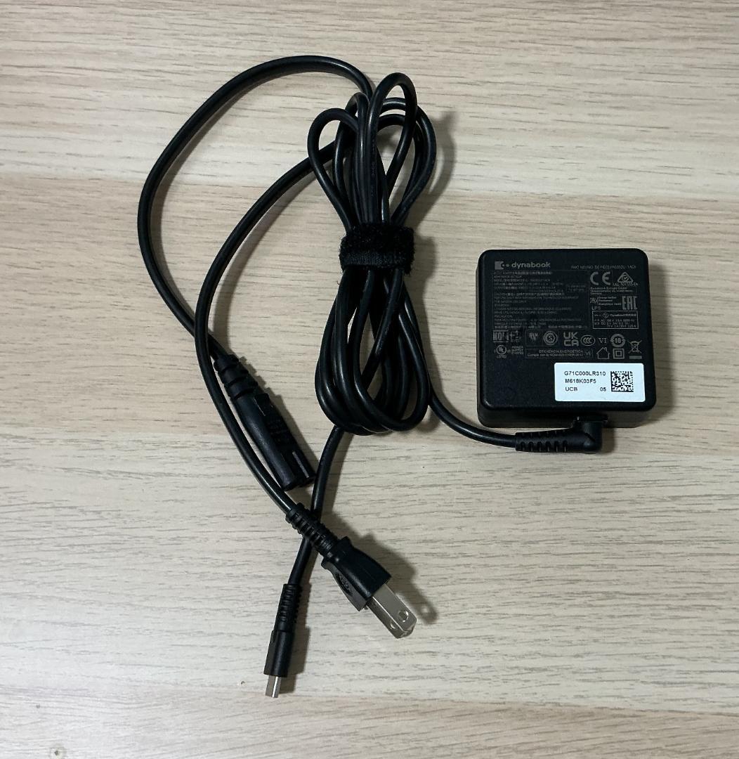 未使用に近 dynabook G83/KW 12世代Corei5 軽量900g2
