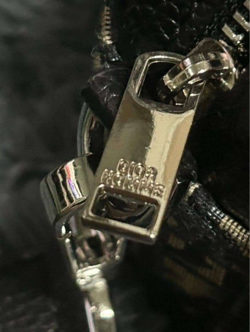 Dior ブラック ショルダーバッグ Dior ブラック ショルダーバッグ