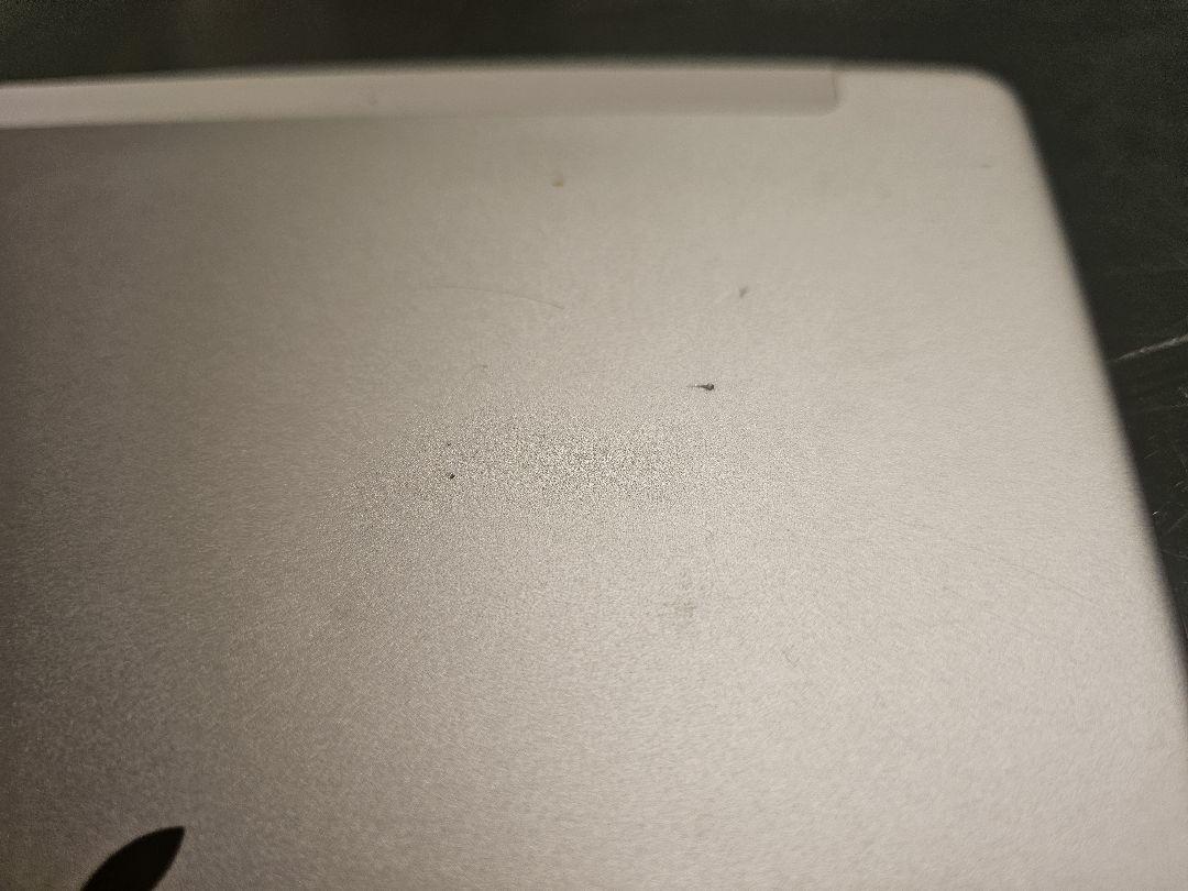 Apple iPad 7世代　セルラーモデル　32GB