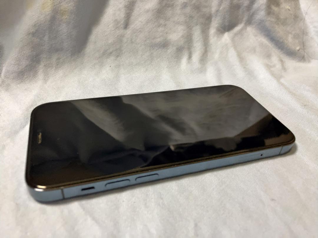 iPhone 12 Pro sim フリー　256GB