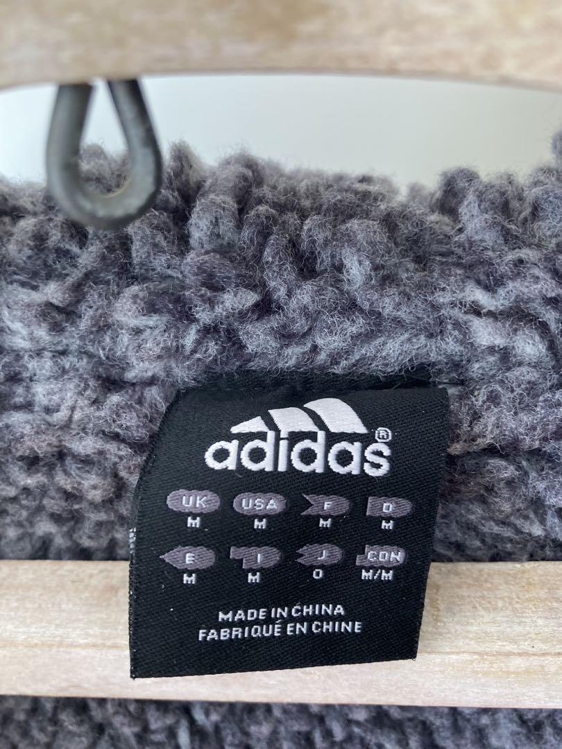 adidasアディダス　中綿　ベンチコート　スポーツ　防寒着　アウトドア　内ボア