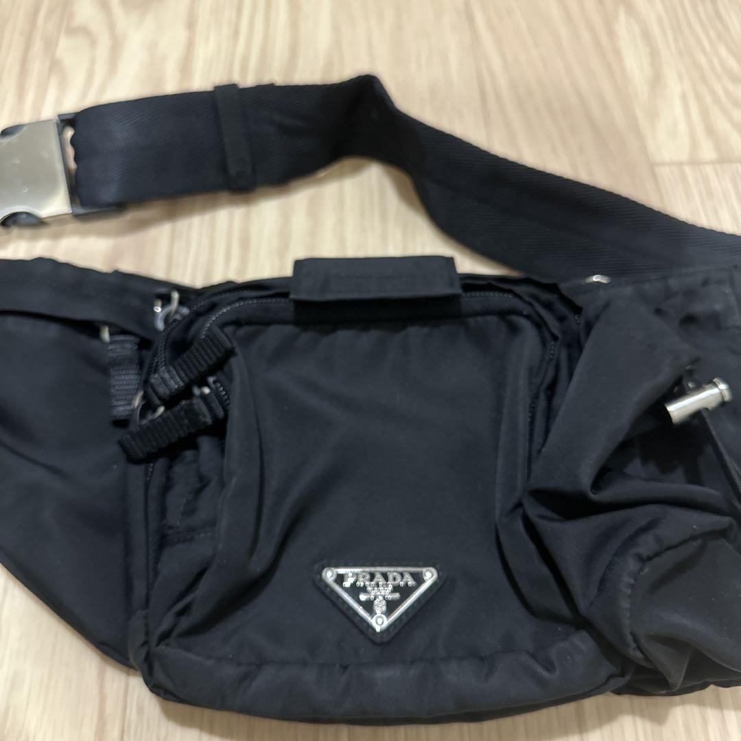 PRADA ウエストポーチ ウエストバッグ ボディバッグ ブラック バッグ