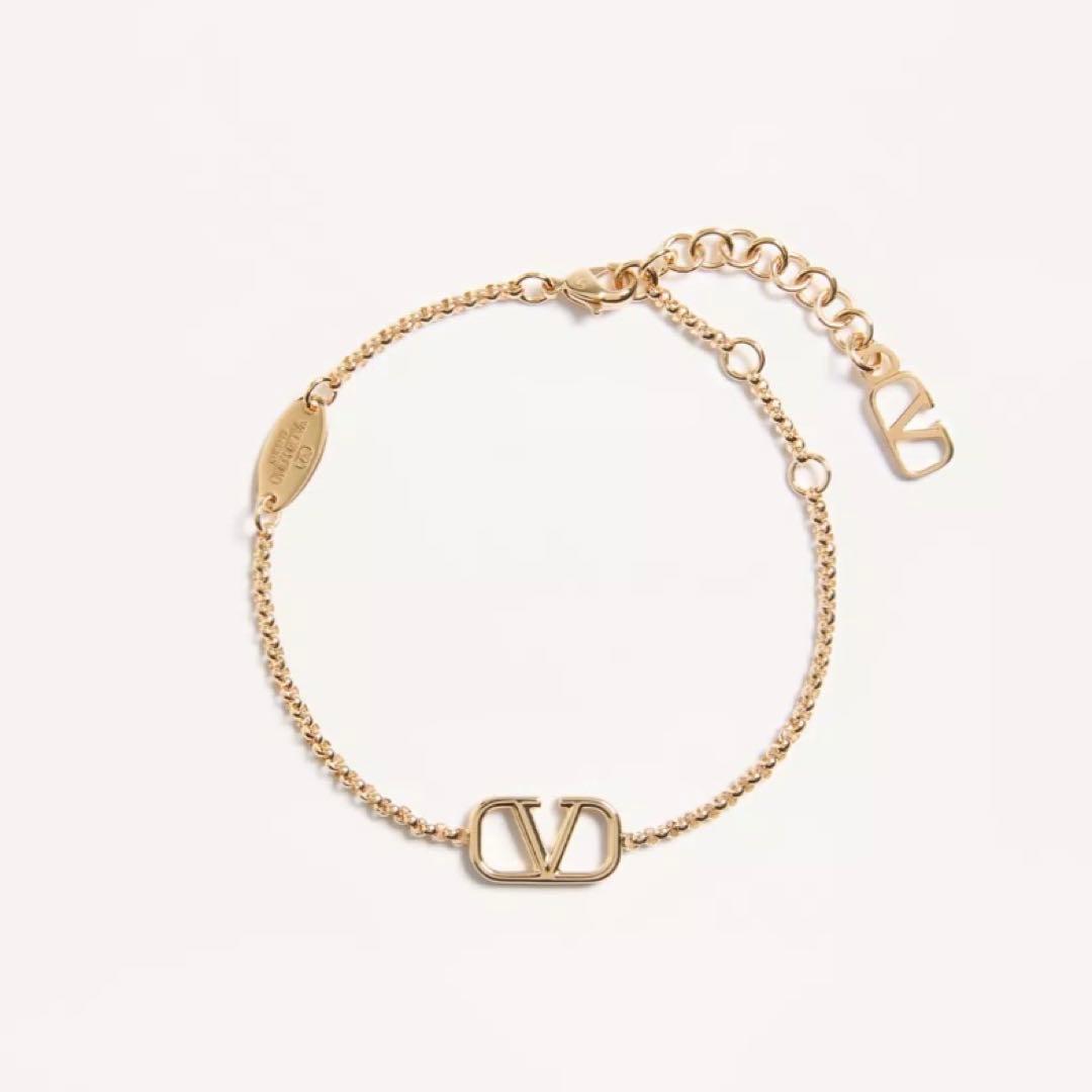 Valentino ゴールドチェーンブレスレットvalentino garavani