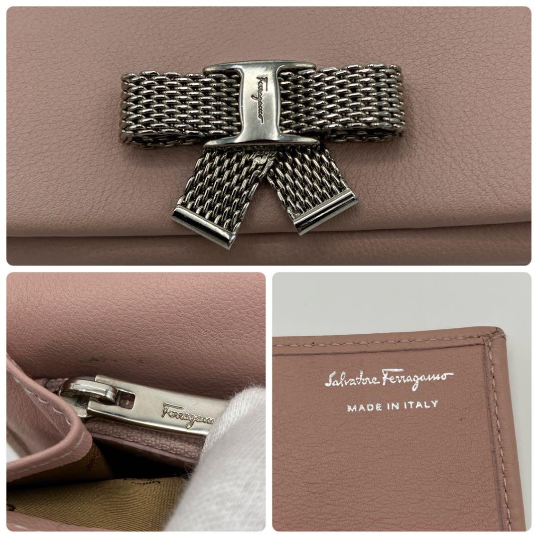 Ferragamo ヴァラ