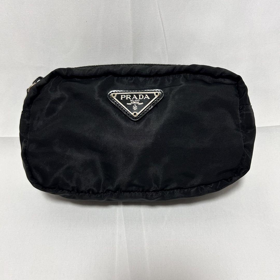 ☆美品☆ PRADA ナイロン マルチ　ポーチ 三角ロゴ プレート ブラック PRADA プラダ ナイロン ポーチ 三角ロゴプレート ブラック