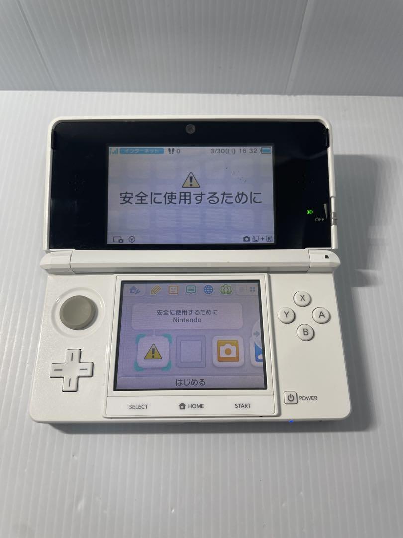 ニンテンドー3DS ピュアホワイト② ニンテンドー3DS ピュアホワイト②