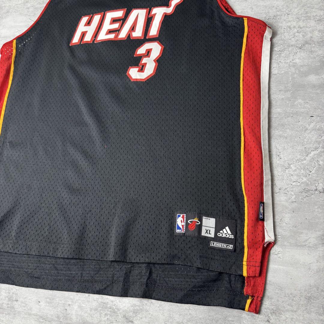 定率割引 往復 adidas × NBA マイアミヒート WADE 3 バスケ ユニフォーム 黒 ウェア