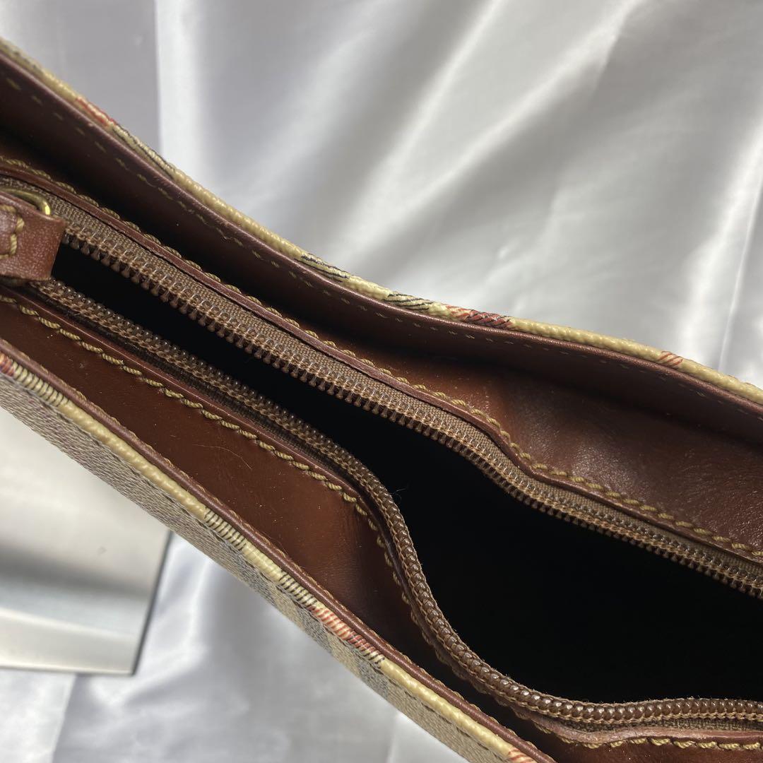 美品　Burberry チェック柄レザーショルダーバッグ