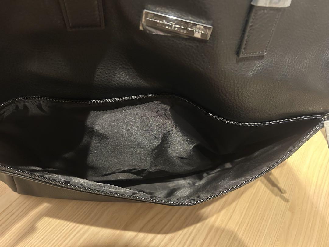 【新品未使用】Ermenegildo Zegna メンズバッグ 大きめ