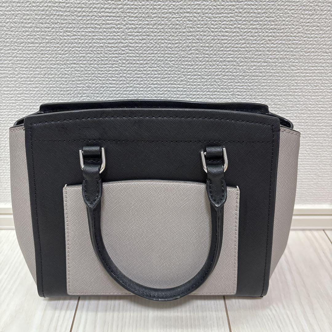 MICHAEL KORS ハンドバッグ値下げ中‼️ 値下げ中！！】MICHAEL KORS ハンドバック - メルカリ