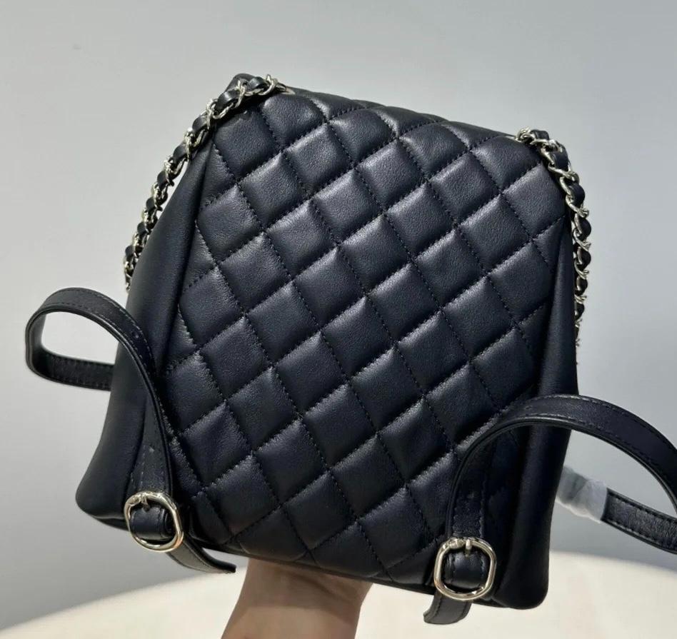 CHANEL リュックバックパック
