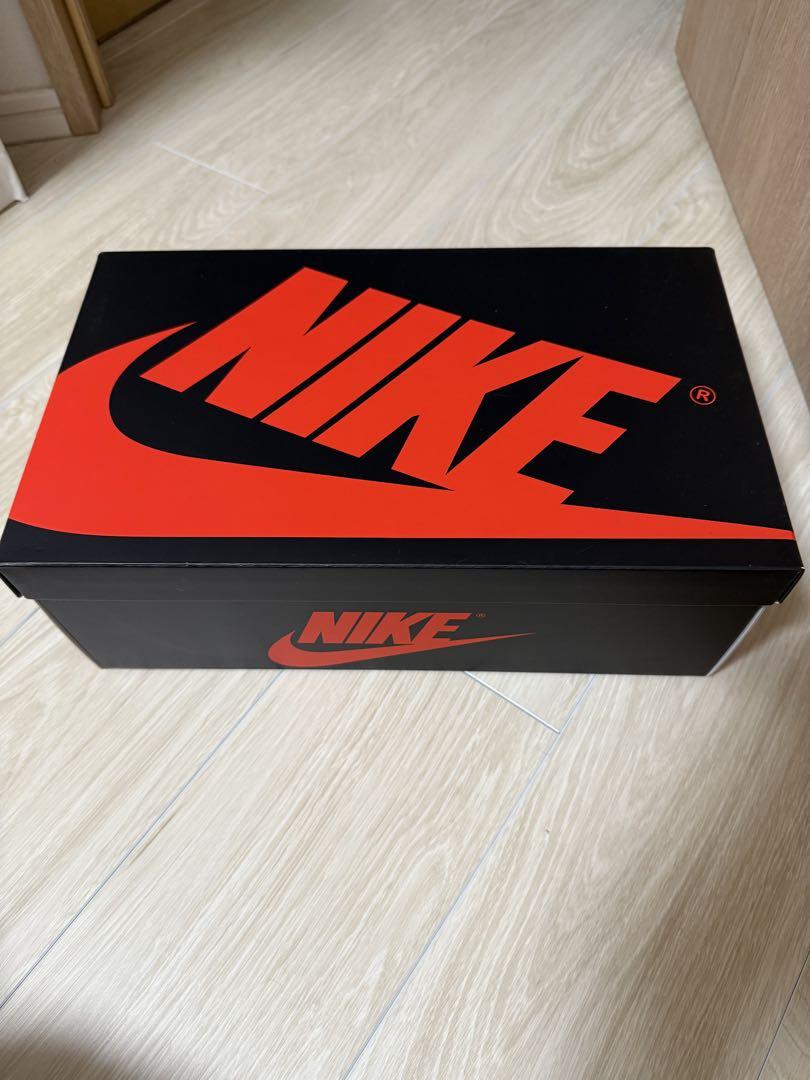 ✿ NIKE