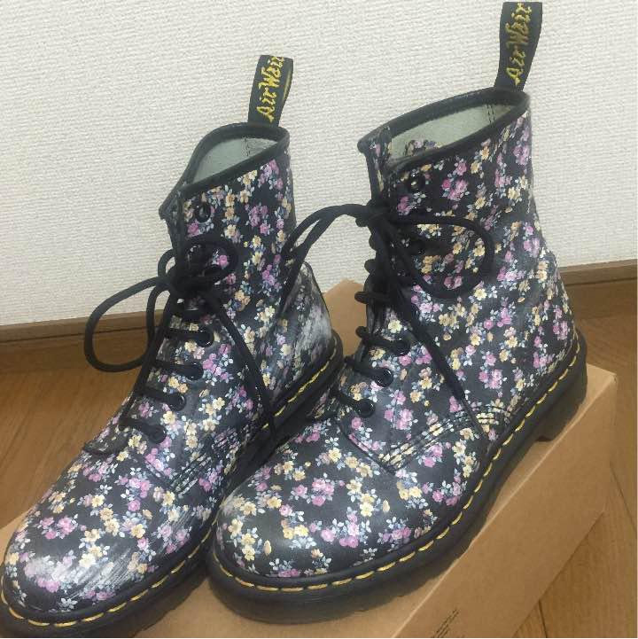 ドクターマーチン♡24センチ♡小花柄