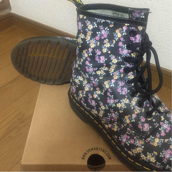 ドクターマーチン♡24センチ♡小花柄