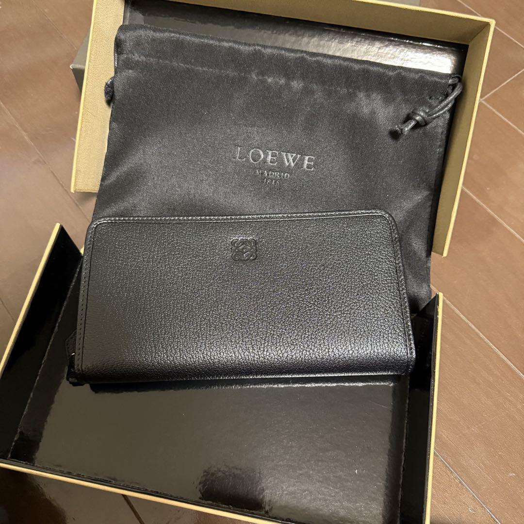 新品未使用】LOEWE アマソナ長財布 ブラック黒 - メルカリ