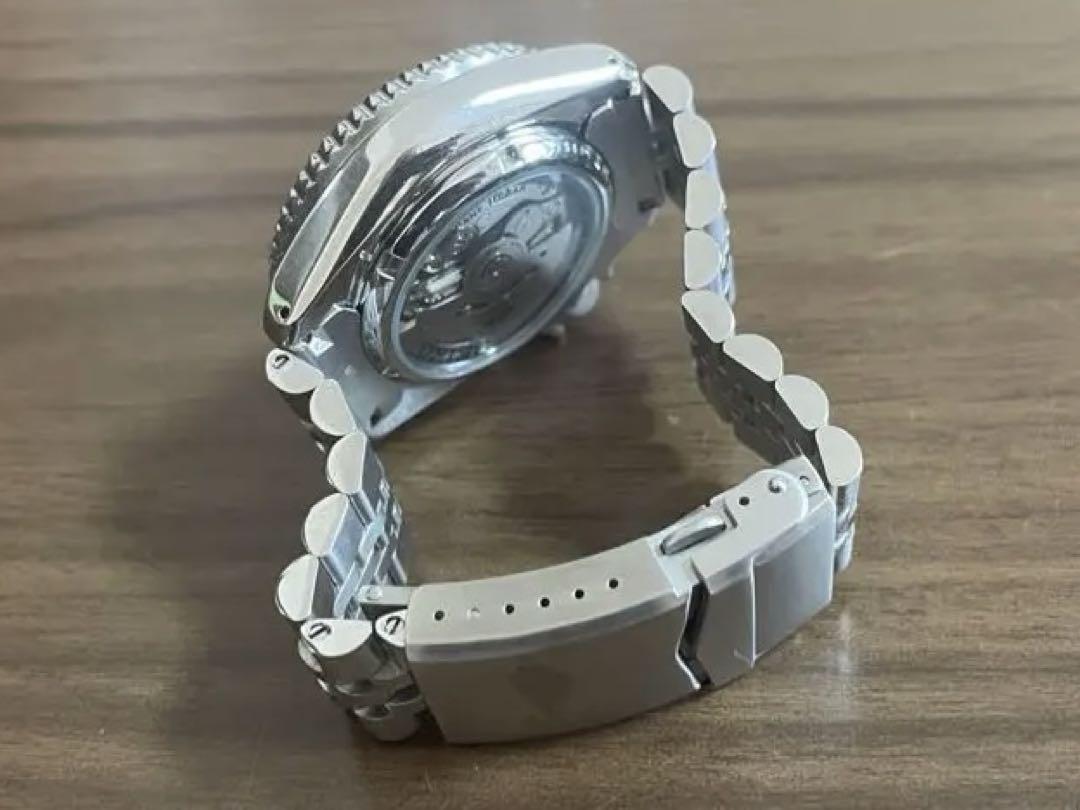 SEIKO5 スポーツ 自動巻きグリーンダイバー SRPD61