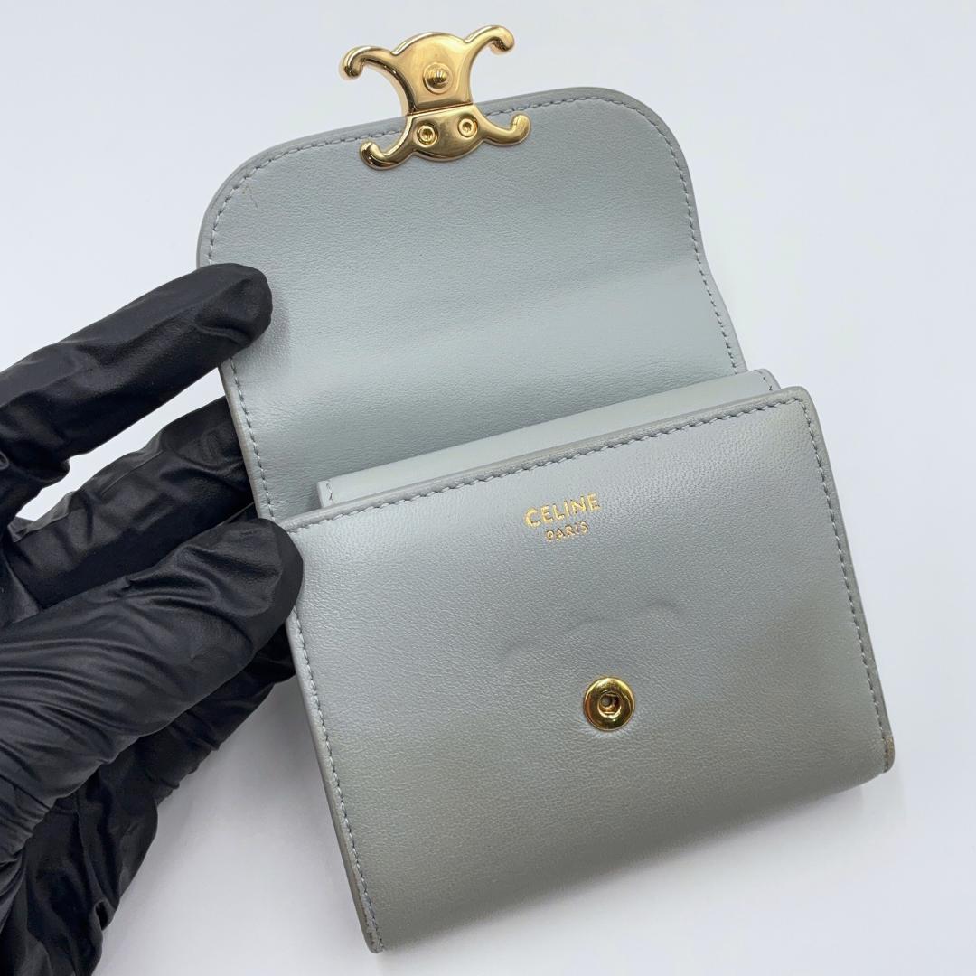 【美品】CELINE トリオンフ スモール トリフォールド フラップ ウォレット