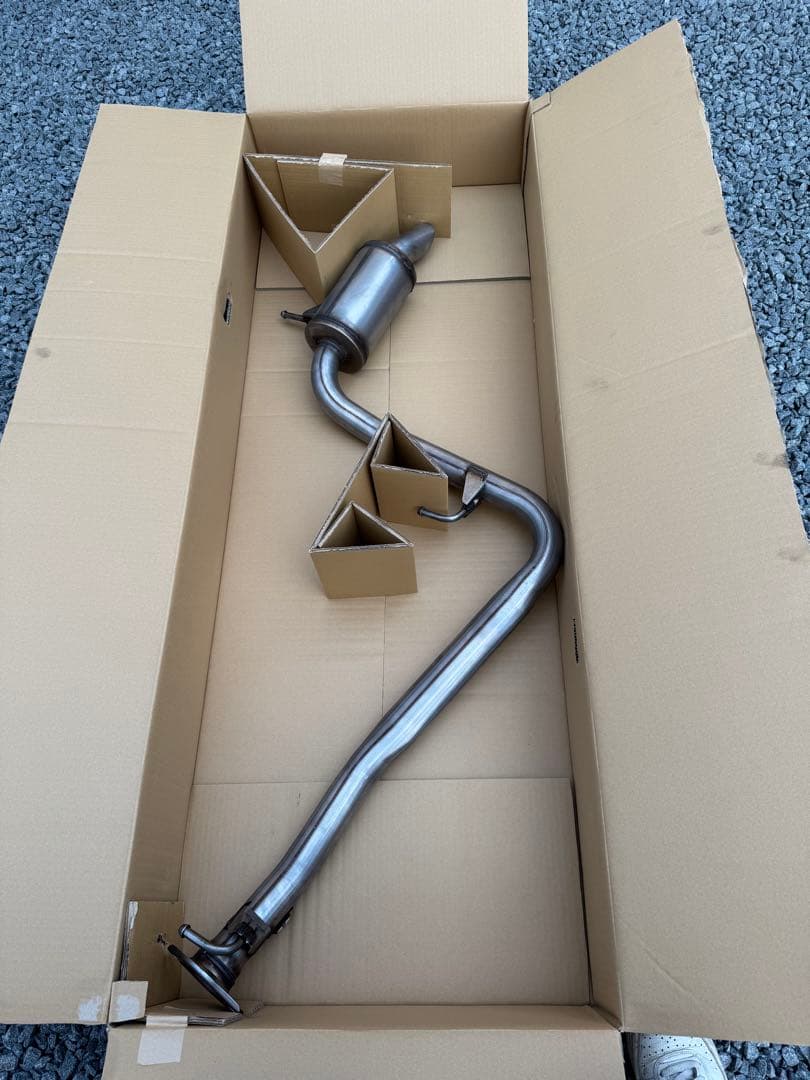 アルファード40系純正マフラー 新車外し目立った傷や汚れなし