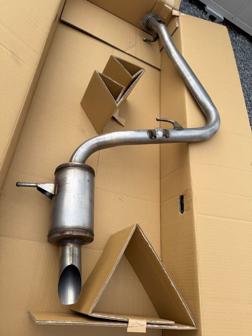 発展 アルファード40系純正マフラー 新車外し目立った傷や汚れなし