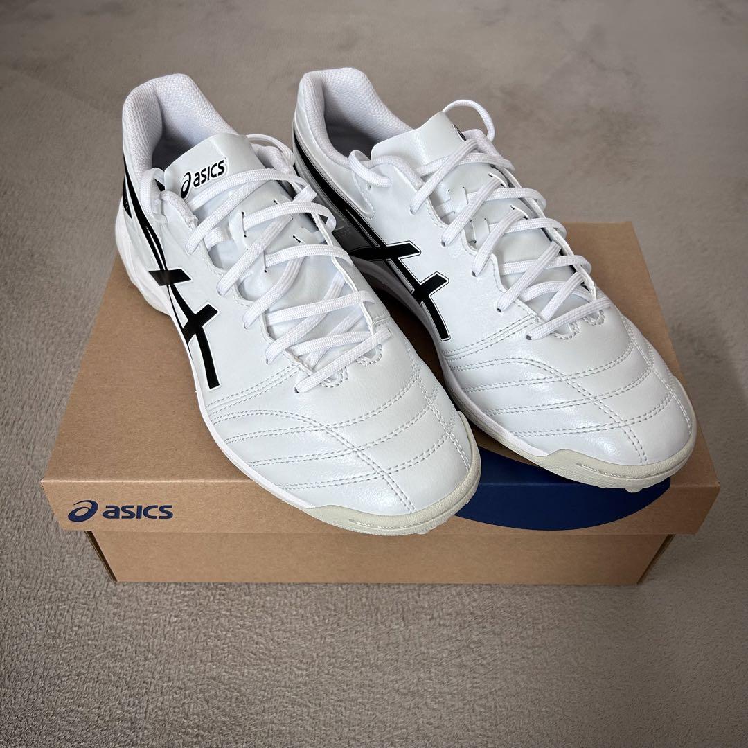 ASICS PRO サッカーシューズ ホワイト/ブラック ♡新品♡ ASICS サッカーシューズ ホワイト/ブラック - メルカリ