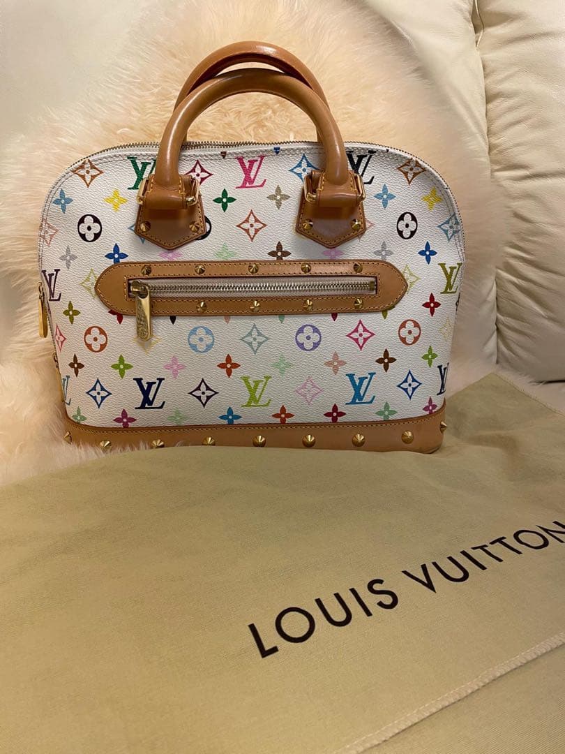 LOUIS VUITTON ルイヴィトン アルマ モノグラム　マルチカラー 101,750円