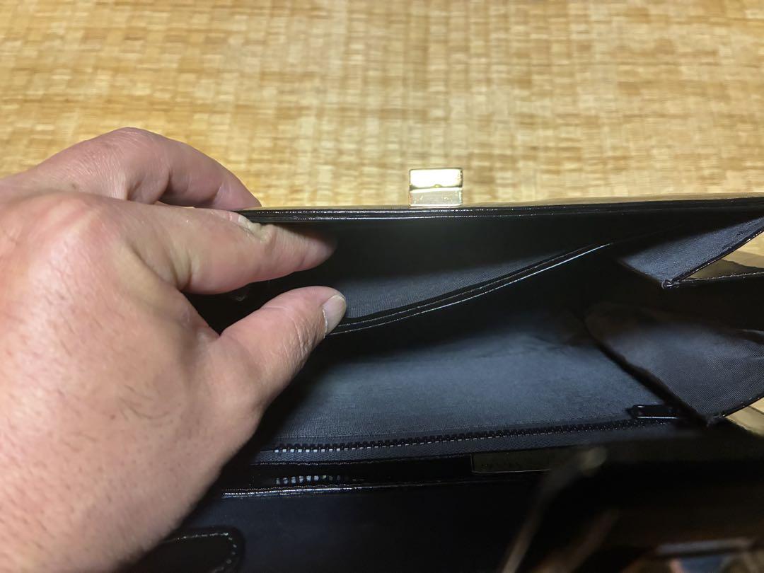 【美品】La Moda ハセガワ HASEGAWA 黒 ハンドバッグ ミラー付 美品】La Moda ハセガワ HASEGAWA 黒 ハンドバッグ ミラー付