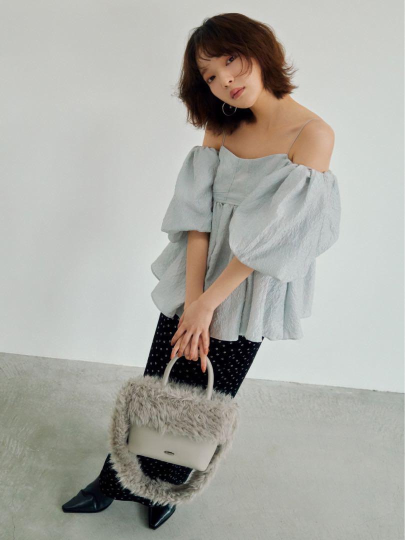 LILY BROWN❤️新品未使用❤️3WAYジャガードペプラムビスチェ