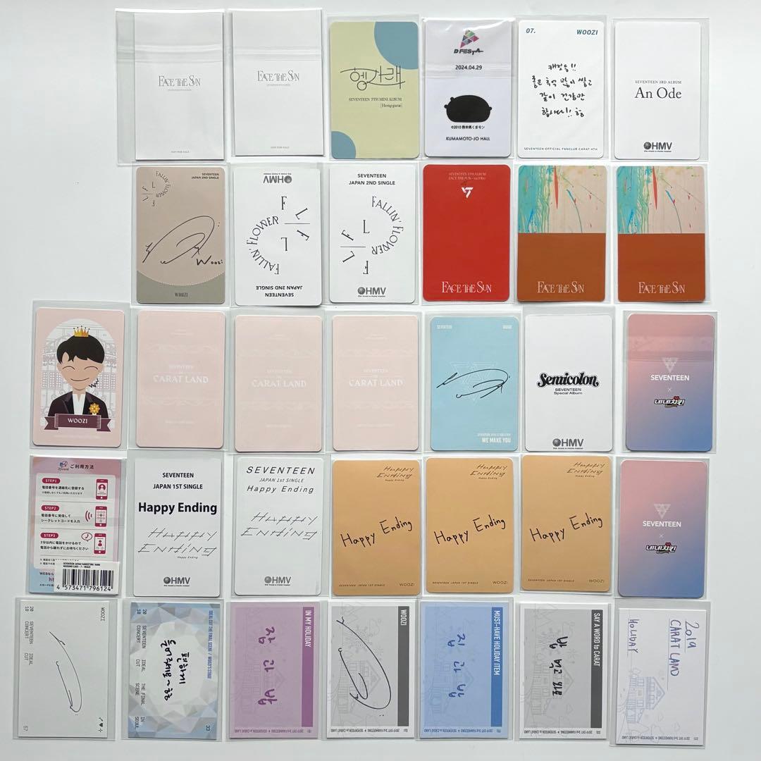 SEVENTEEN グッズ トレカ ウジ うちわ アクスタ アルバム seventeen ウジ うちわ 缶バッジ キーホルダー トレカ アクスタ - メルカリ