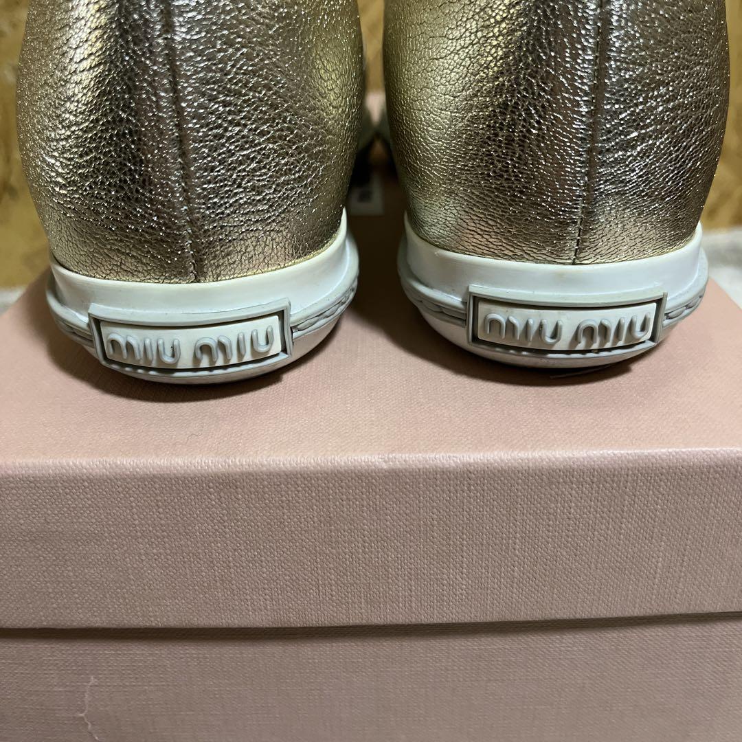 ミュウミュウmiumiu ゴールド 36.5 美品 画像4