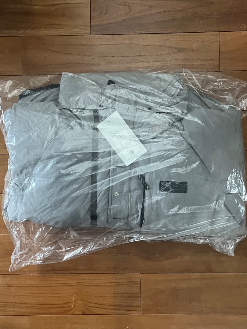 INNAT × WILD THINGS コラボダウンジャケット 新品未使用 INNAT × WILD THINGS コラボダウンジャケット 新品未使用