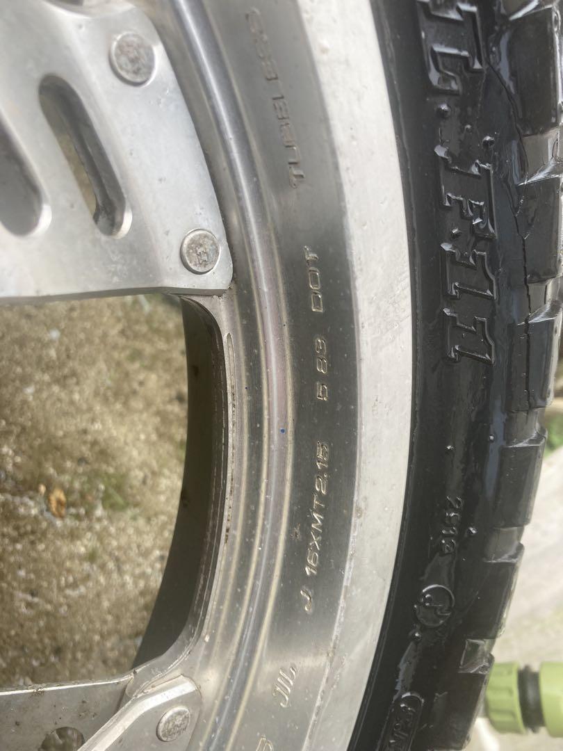 とまとvt250fc？用純正ホイールセット