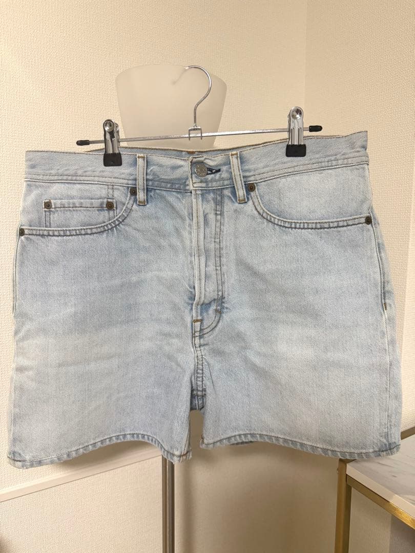 大特価!! Acne Studios ハーフショートデニム SIZE Acne Studios Bla Konst