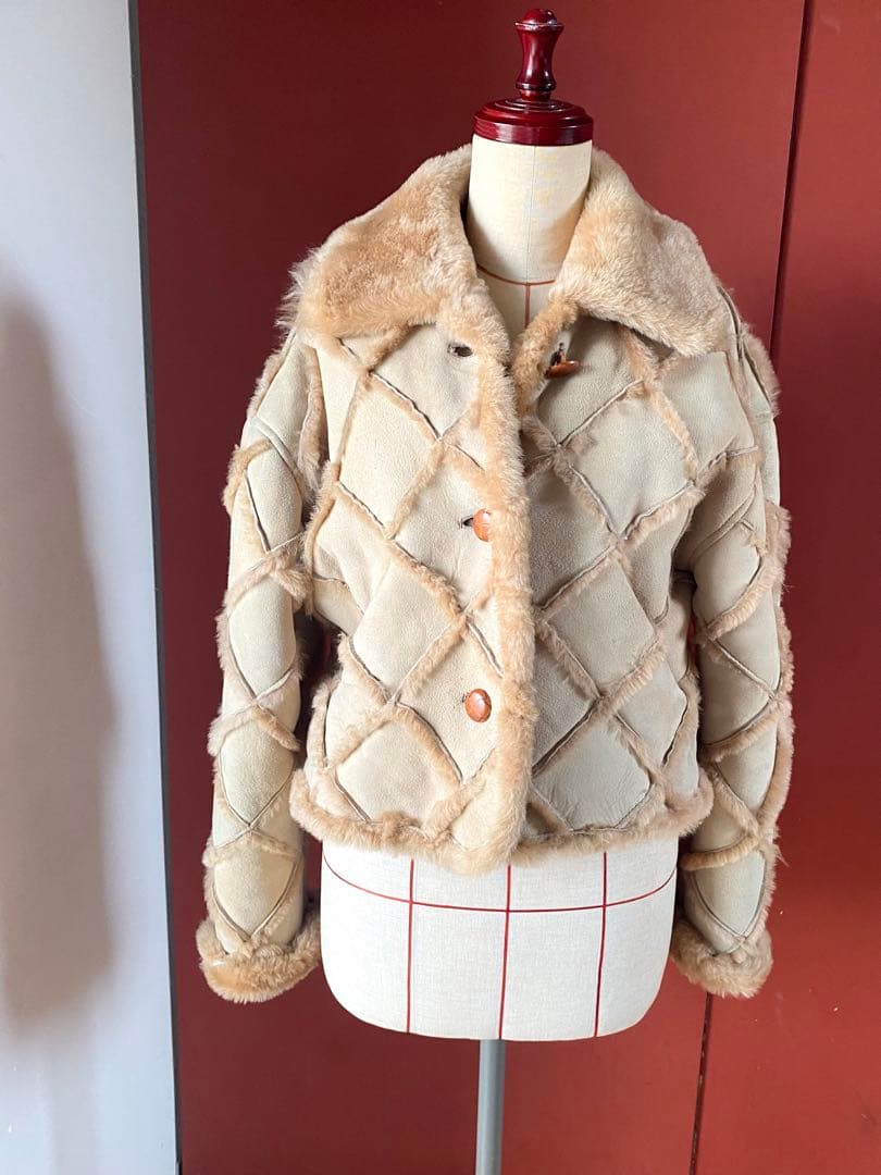 16万 ムートン ショート丈 ジャケット 毛皮 羊革 サイズM〜L相当