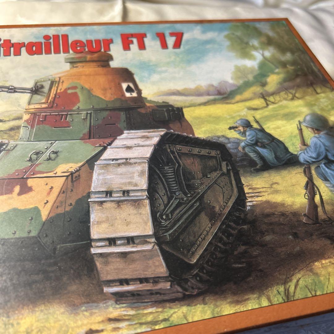 その他 Zvezda Char Mitrailleur FT 17 1:35 Char Mitrailleur FT 17 戦車キット 1/35 - メルカリ