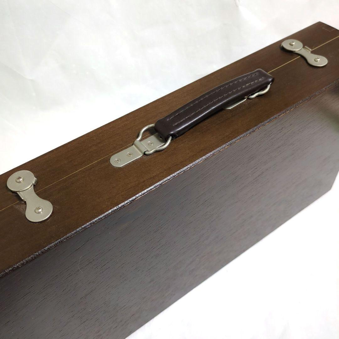 木製ケース入り油絵具セット