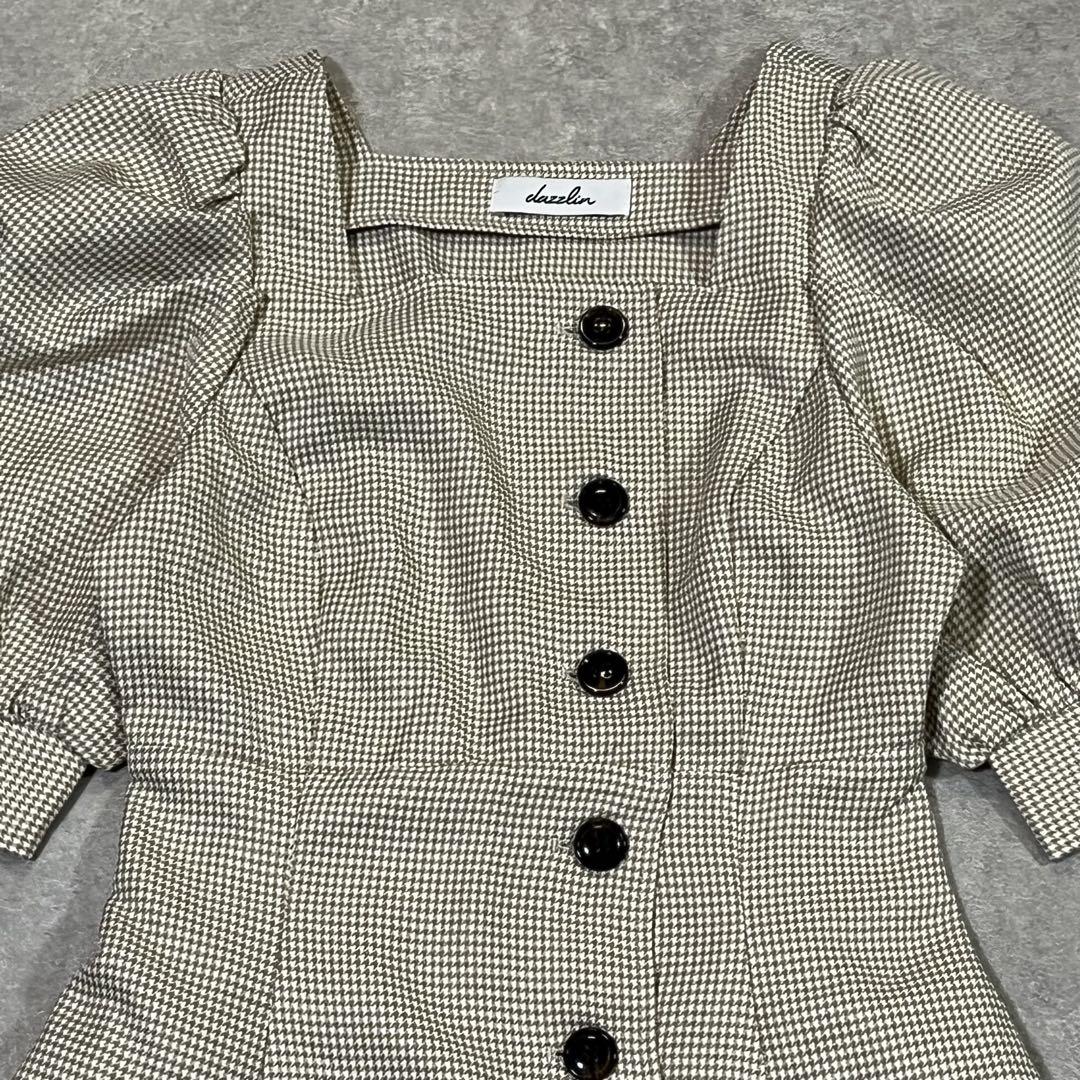 dazzlin レトロ ミニワンピース dazzlin（ダズリン）の「レトロスリーブミニワンピース