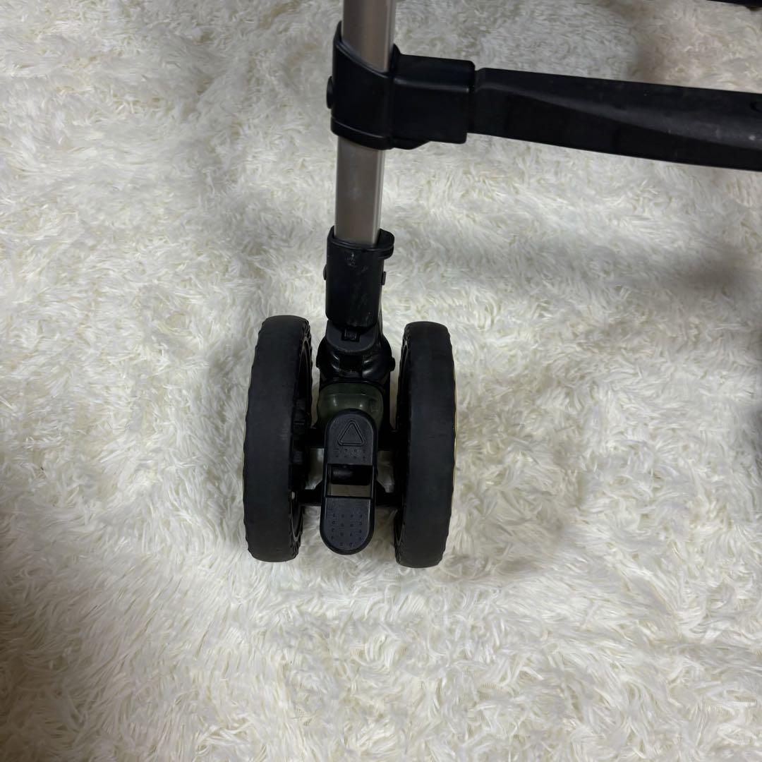 コンビ　上位モデル　ディアクラッセ エッグショック 　シャトーグレー