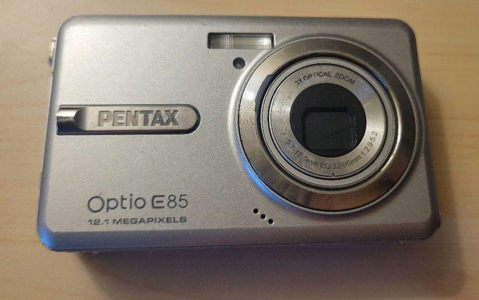 PENTAX Optio E85 12メガピクセル ジャンク - メルカリ