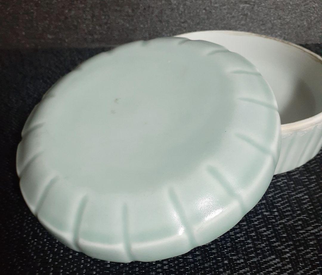 倣】古作品 中国古陶磁器 宋時代 青白磁 影青 鎬造り 大香合