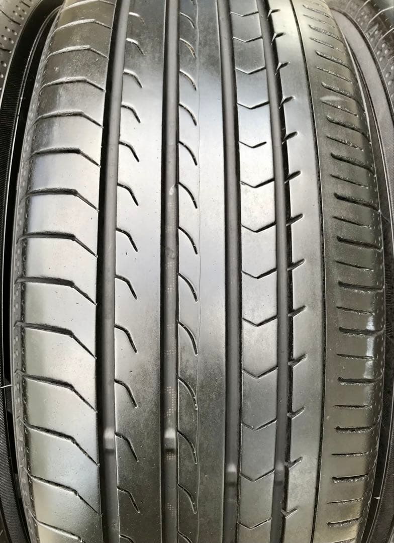 215/60 R17、YOKOHAMA BluEarth RV-03、2022年 215/60 R17、YOKOHAMA BluEarth RV-03、2022年