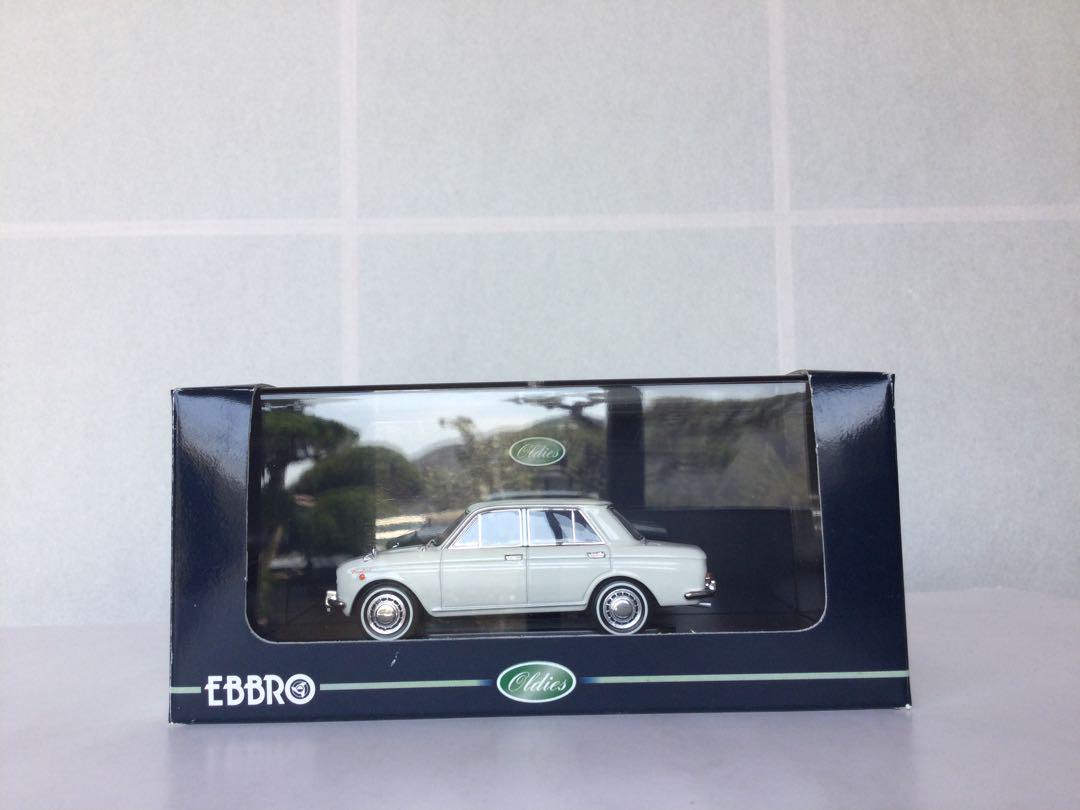 EBBRO ニッサンシルビア,ニッサンブルーバード　 2台セット