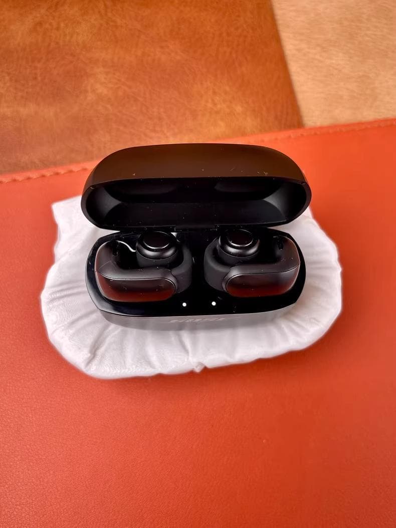 Bose Ultra Open Earbuds 本体