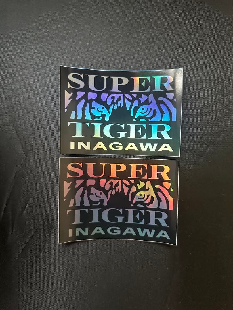 #右翼スーパータイガーイナガワステッカー２枚セット「屋外用防水ホログラム」
